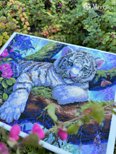 Load image into Gallery viewer, White Tiger
