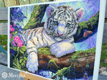 Load image into Gallery viewer, White Tiger
