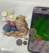 Load image into Gallery viewer, Godlen Toad
