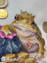 Load image into Gallery viewer, Godlen Toad

