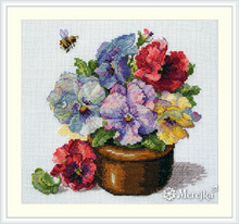 Load image into Gallery viewer, Spring Pansies
